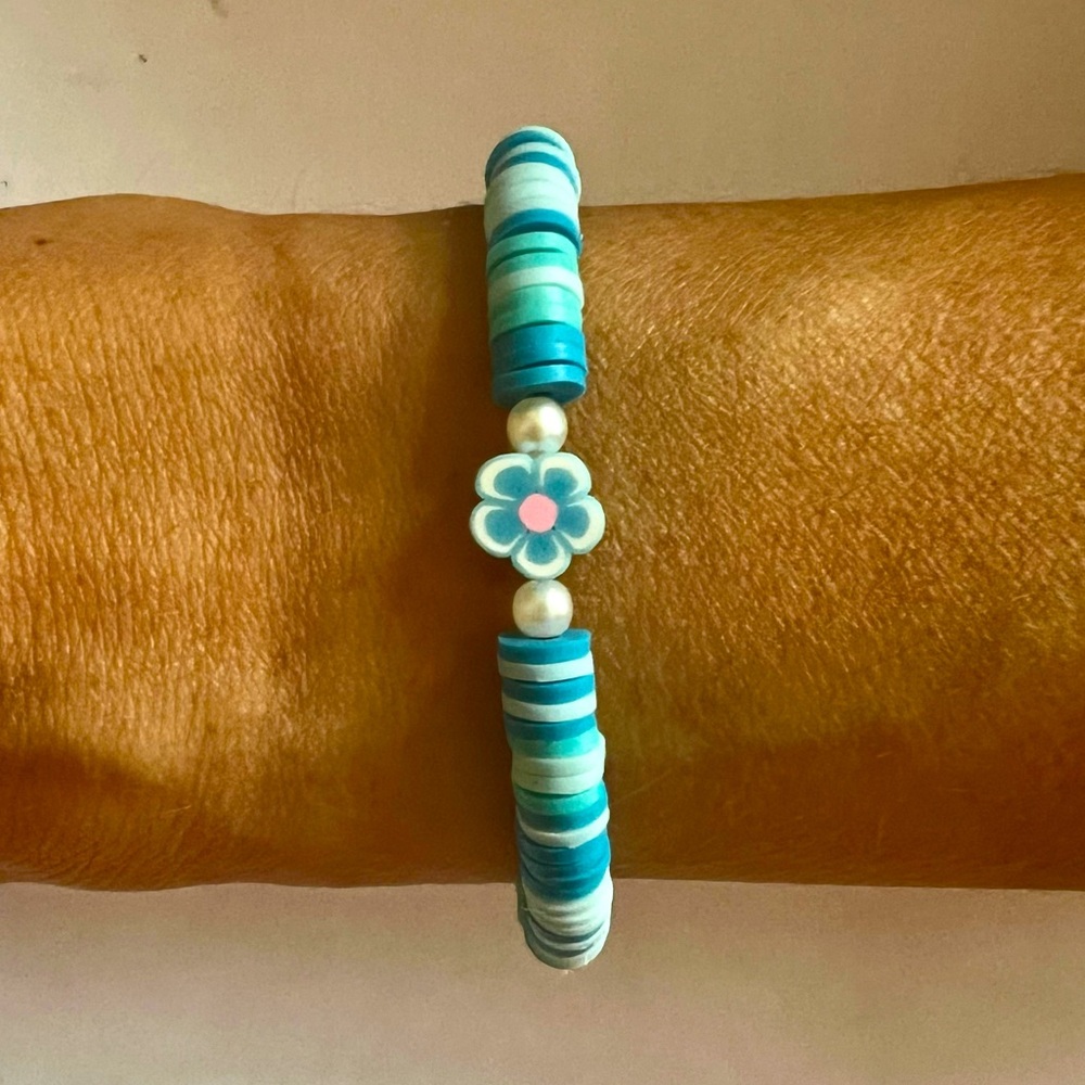 Hand made beaded bracelet